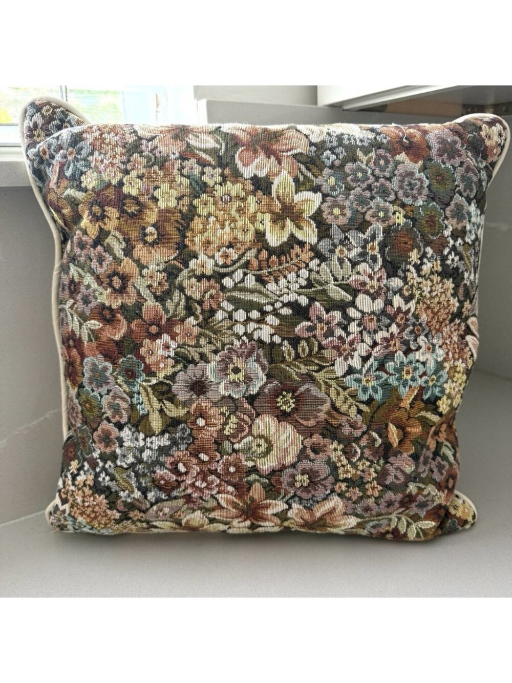 Vintage Tapestry Throw Pillow Cushion Floral Square 16x16” Multicolored